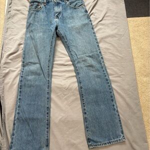 Levi's Classic Blue Straight Jeans